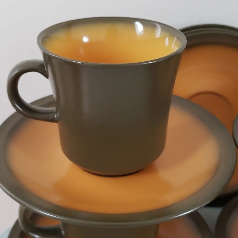Premiere Nu Stone CANTELOPE 7606 Japan 70s Cups & Saucers Brown & Orange, VTG